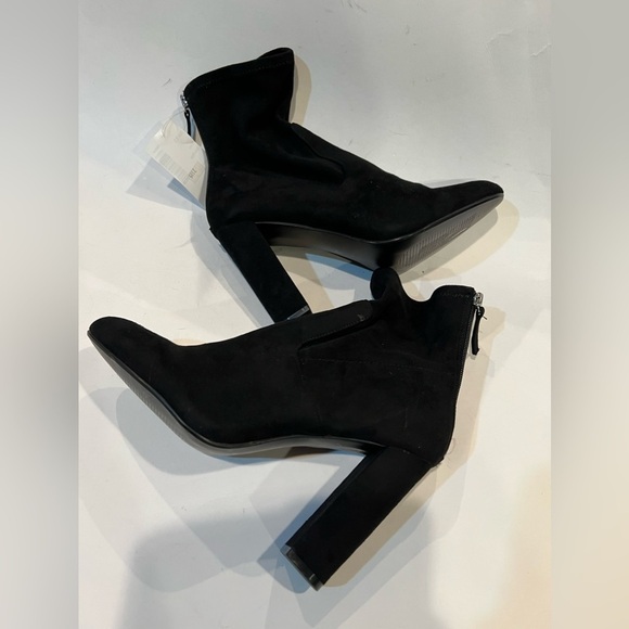 Steve Madden "Brisk" Boot - Picture 12 of 16